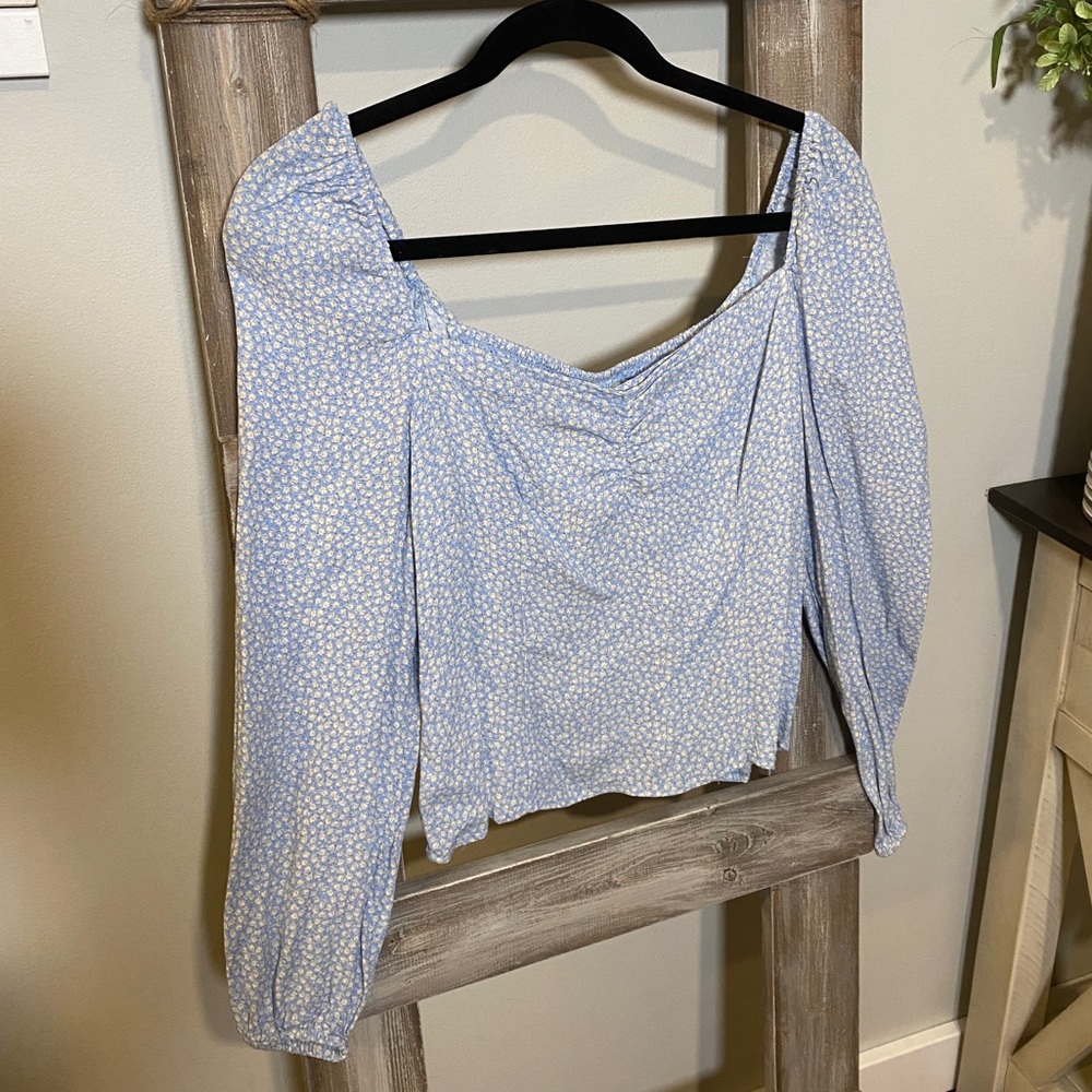 H&M Blue & White Floral Pattern Blouse | Size L